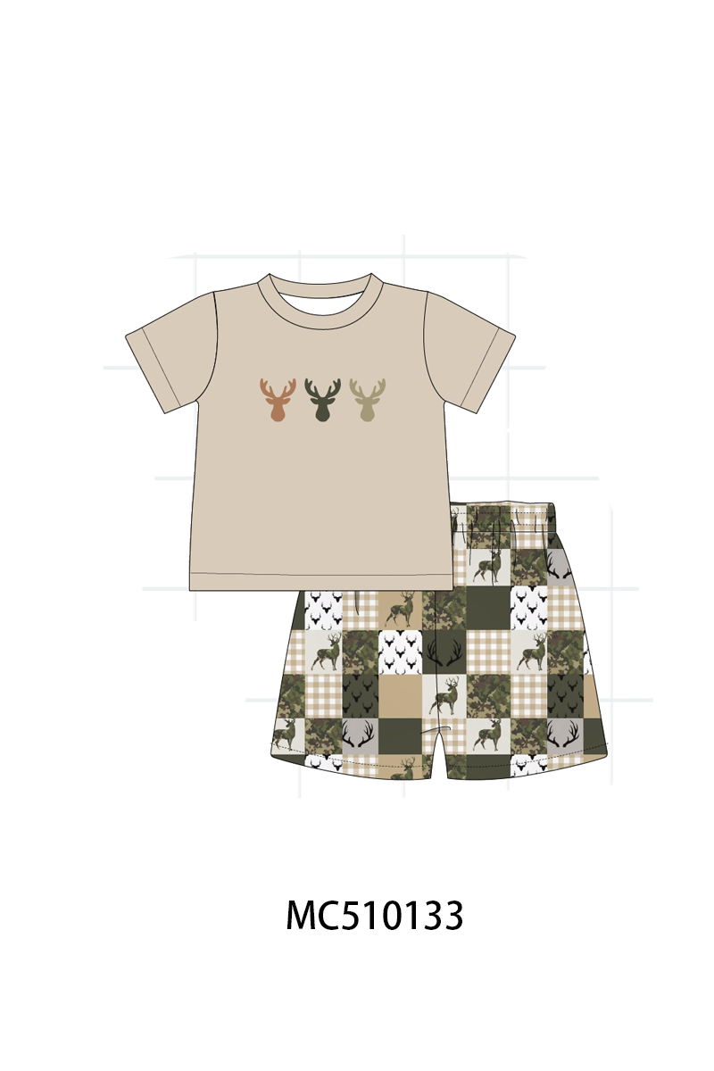 Green hunting deer embroidery collection